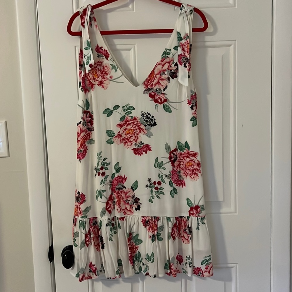 Mink Pink floral dress size S